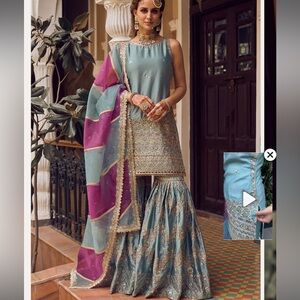 Lashkarra Elegant Blue and Purple Women's Saree / size M